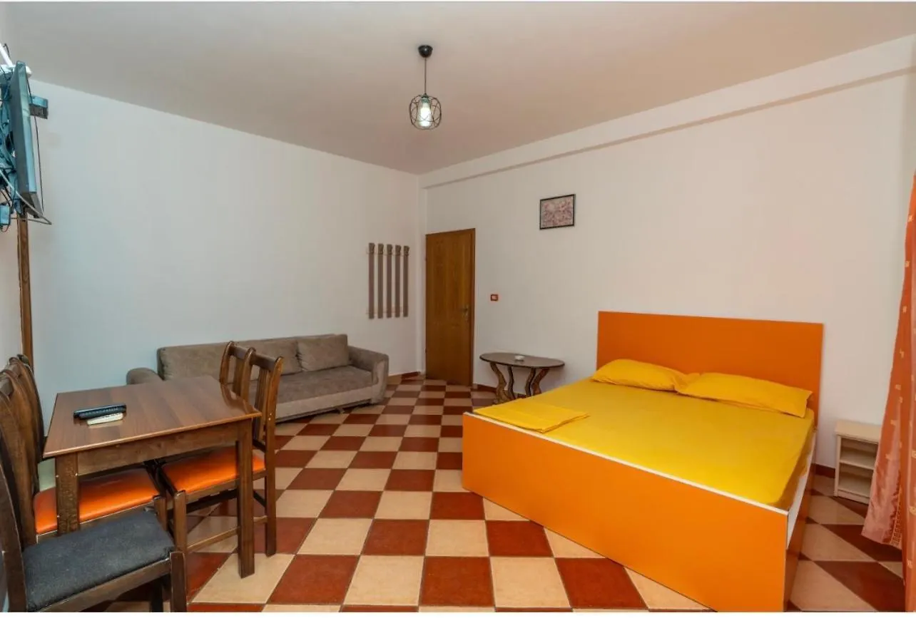 Hotel Otrant Velipoje 3*,