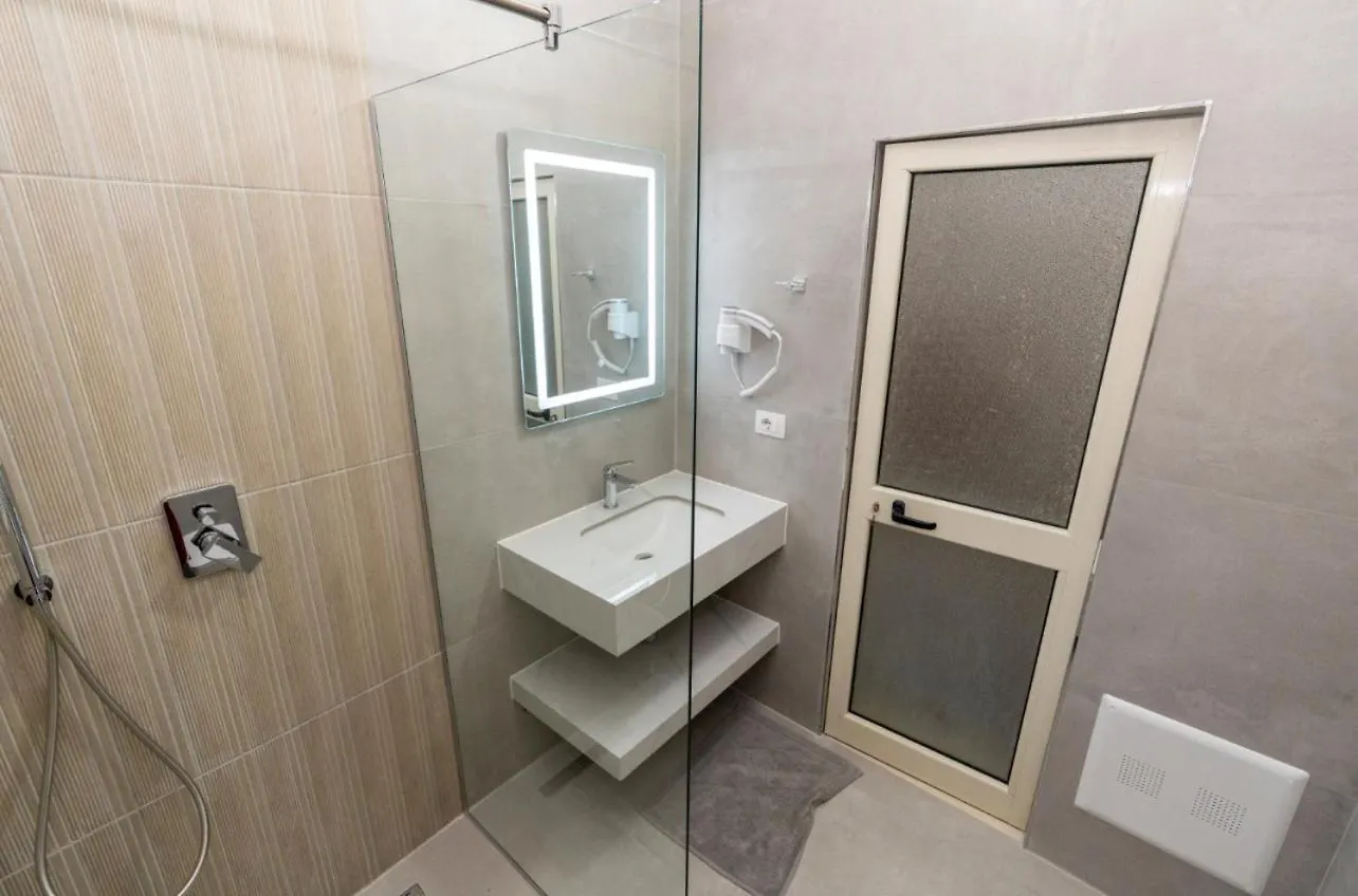 Hotel Otrant Velipoje